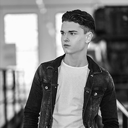 Dressmen - Ruben W