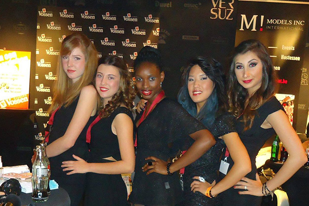 Models Inc International Hostessen pakjes